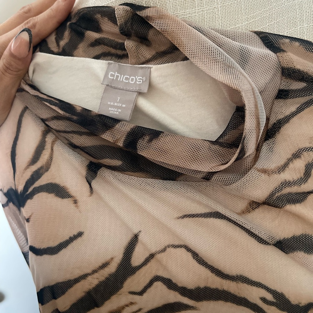 Stylish Animal Print Women's Top - Picture 9 of 10